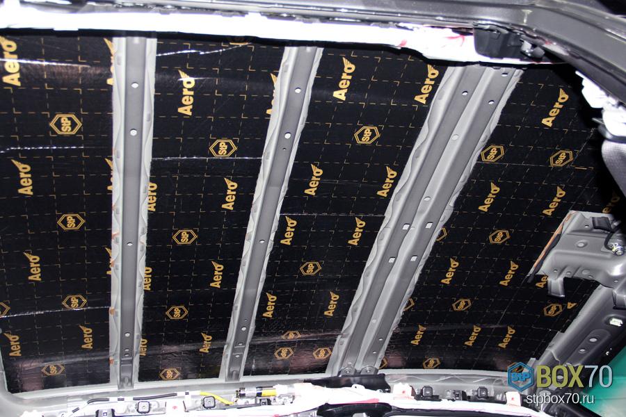 Шумоизоляция потолка Toyota Hilux с помощью StP Aero
